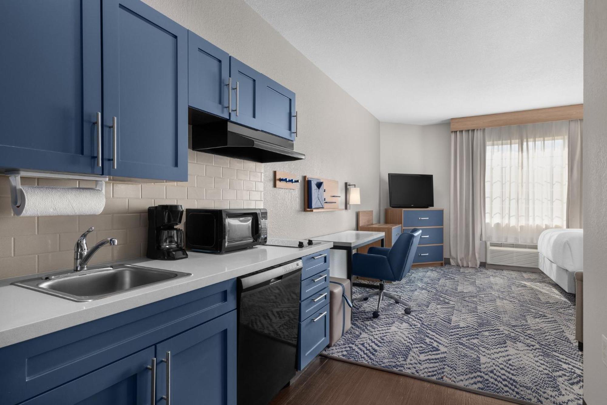 Candlewood Suites Alexandria By Ihg מראה חיצוני תמונה