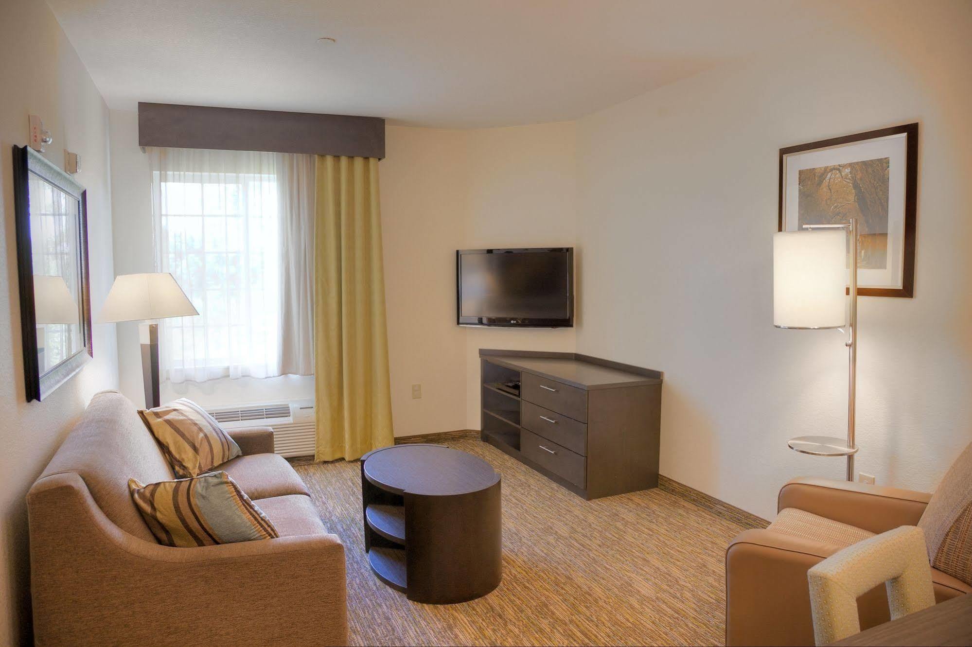 Candlewood Suites Alexandria By Ihg מראה חיצוני תמונה